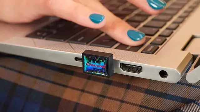 Cebinizin En Küçük Deposu: SanDisk'in Yeni USB Bombaları