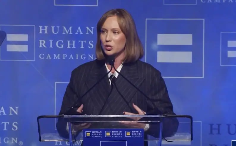 Hannah Einbinder Netanyahu Protestosunda Gözaltına Alındı: 'Soykırım Manşet, Gösteri Değil'