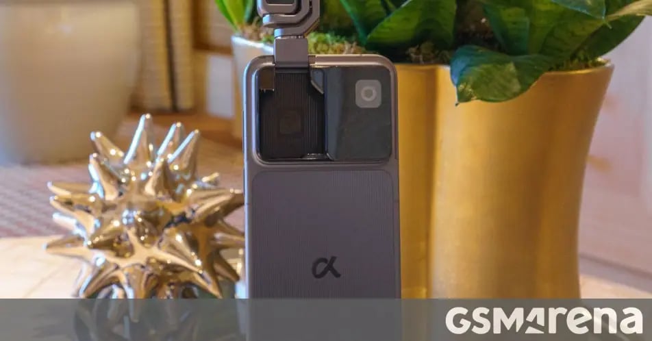Honor Robot Telefon İç Sırları Sızdı: 200 MP Gücü ve Uzun Pil Ömrü