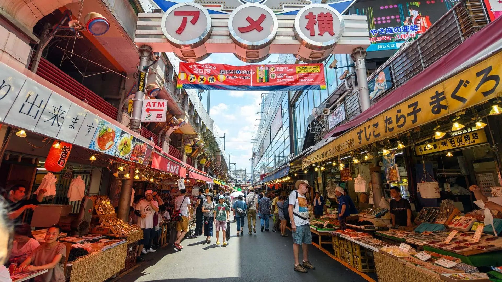 Japonya'da Hanehalkı Tüketimi Sert Düştü: Ekonomik Endişeler Büyüyor