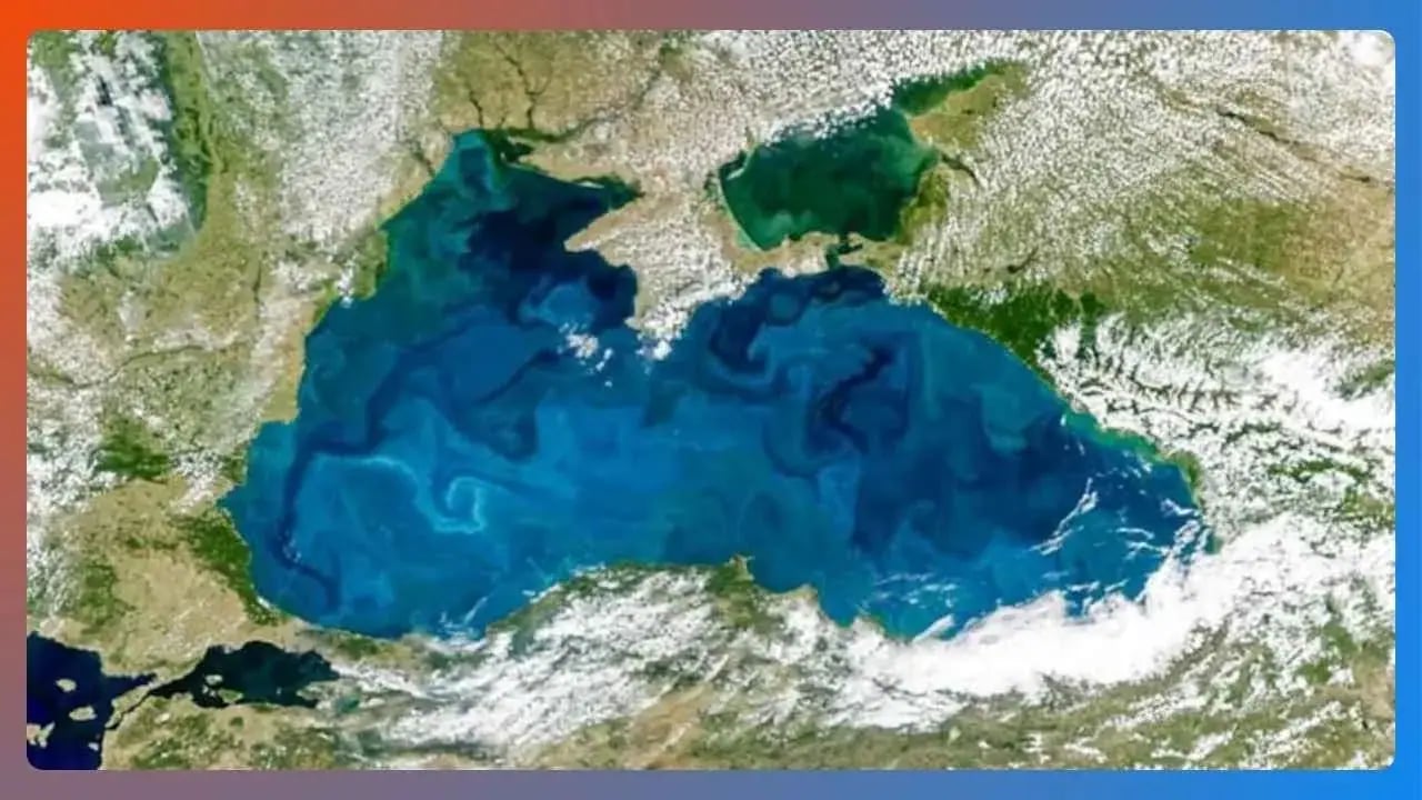 Karadeniz Turkuaz Sırrı Uzaydan Çözüldü