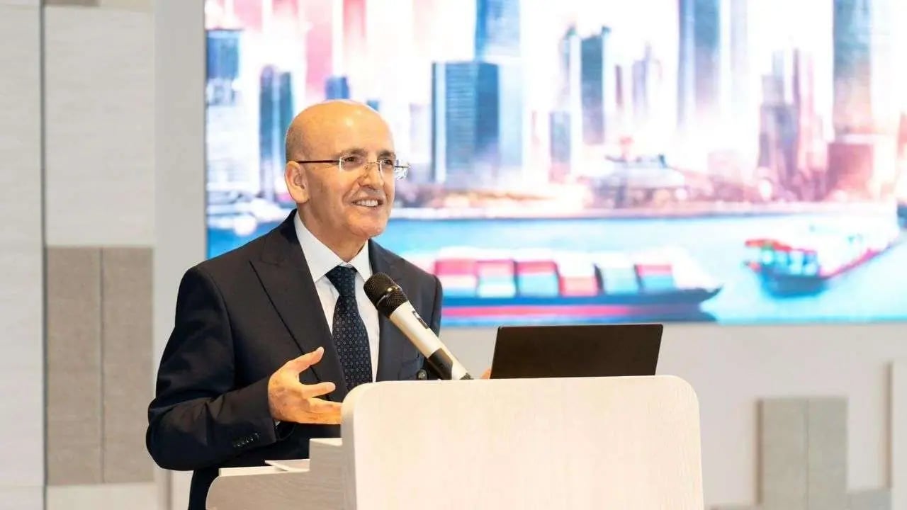 Mehmet Şimşek'ten istifa iddialarına net yanıt: Asılsız ve spekülatif