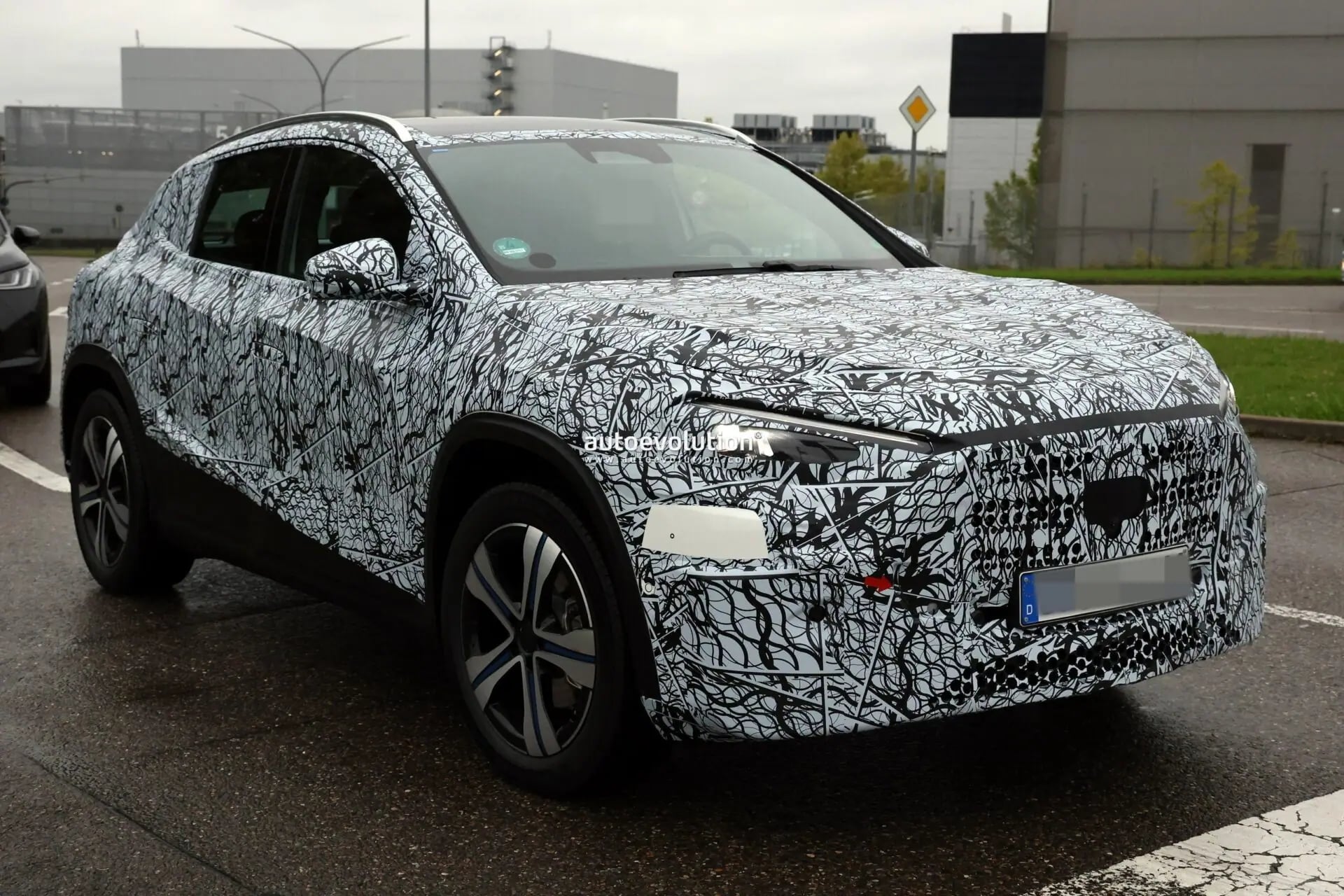Mercedes-AMG'nin Elektrik Gücü: Yepyeni GLA Detayları Sızdı