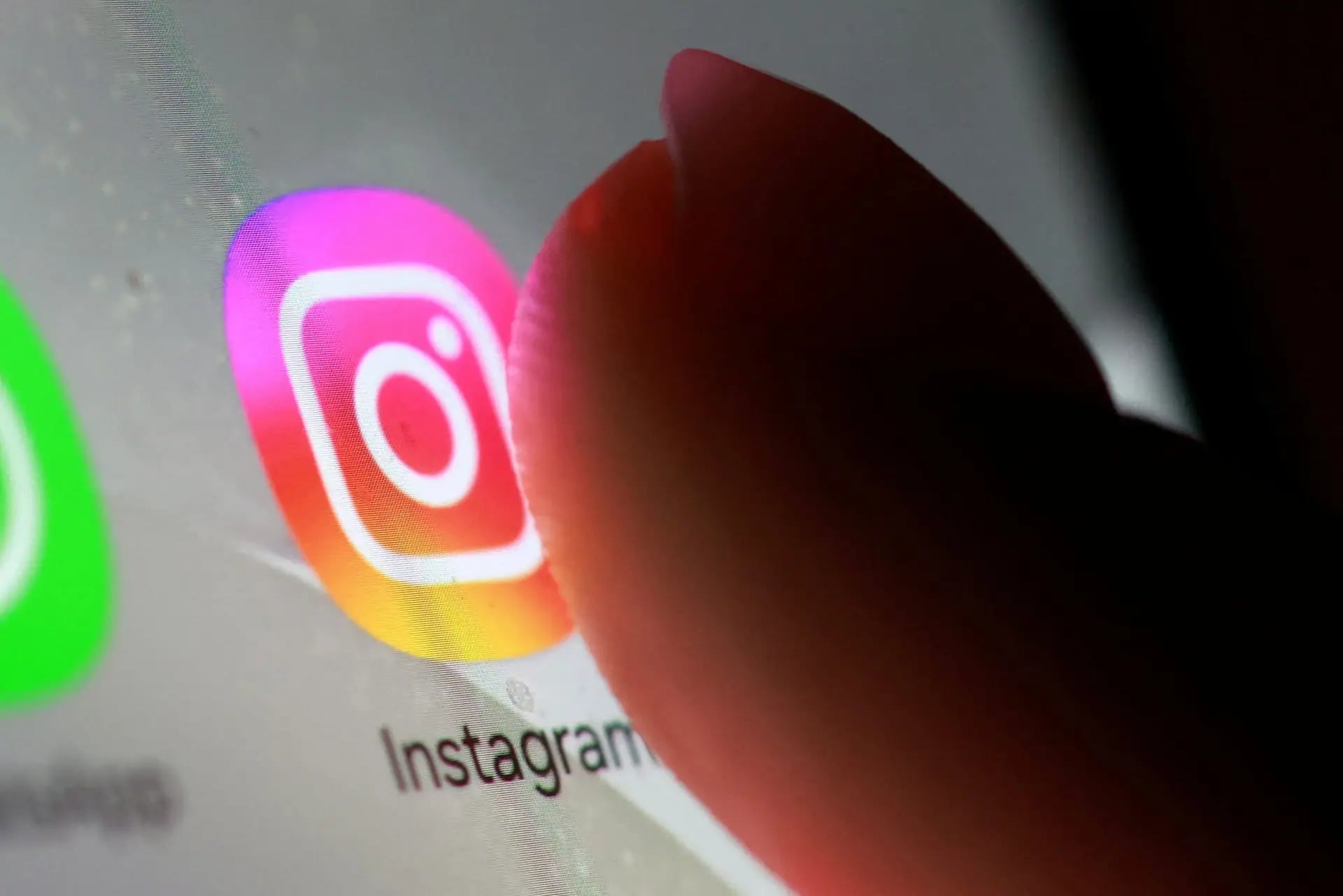 Meta Devleri Yine Sarsıntıda: WhatsApp ve Instagram Çalışmıyor