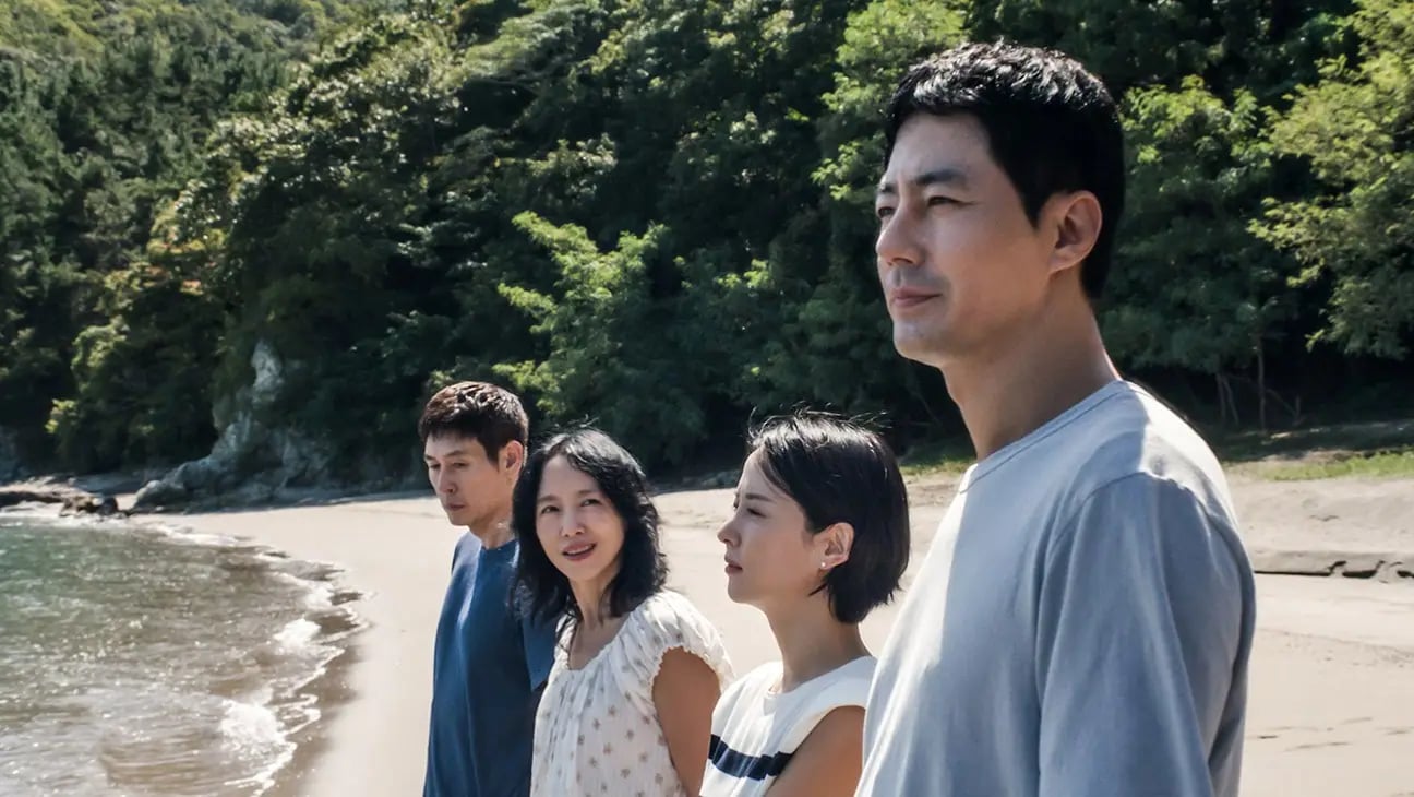 Netflix, Lee Chang-dong'un Tüm Filmlerini Global İzleyiciyle Buluşturuyor: 'Possible Love' Ödül Sezonunu Sallıyor