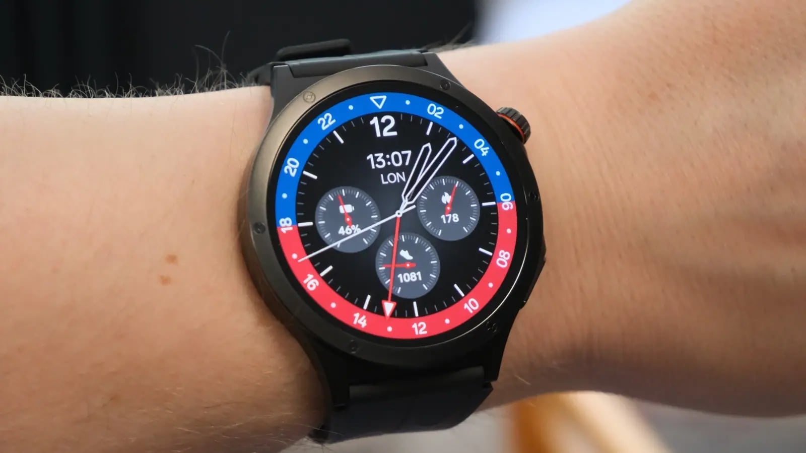Oppo Watch X3: Şarj Sorunlarına Veda, Performansın Yeni Tanımı