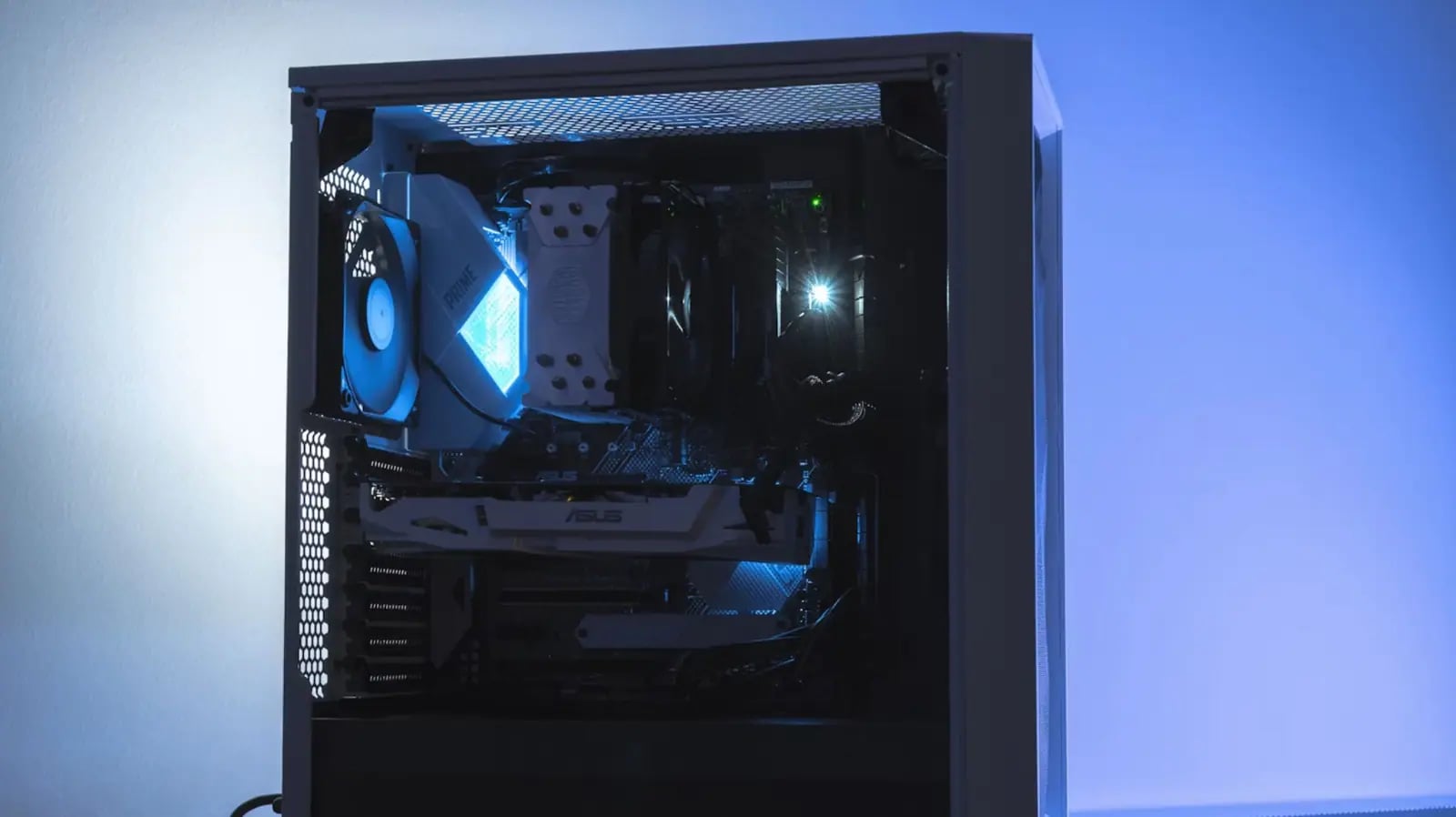 PC Sektöründe Şok Gelişme: Bellek Krizi Pazarı Daraltıyor