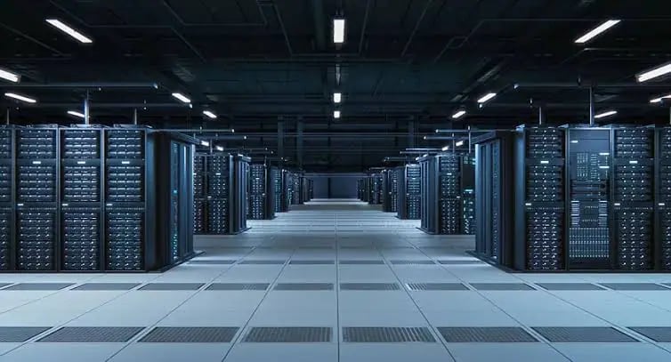 Portekiz Veri Merkezi Hedefini Açıklıyor: Rekabetçi Elektrik ve Enerji Yoğunluk Tartışmaları