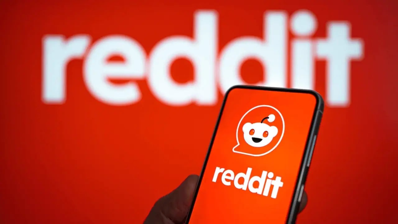 Reddit Yapay Zekaya Karşı Tek Çare: LLM'ler İçin Büyük Modeller