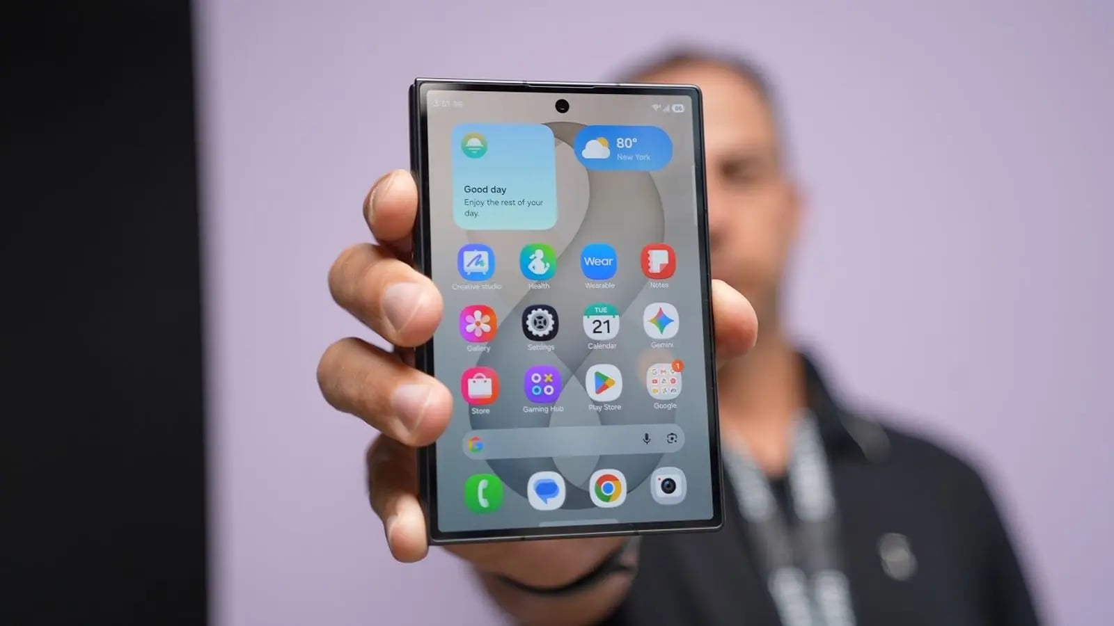 Samsung Katlanabilir Telefon Savaşı Ateşlendi: Z Fold8 ve Yeni iPhone Rekabetine Hazır