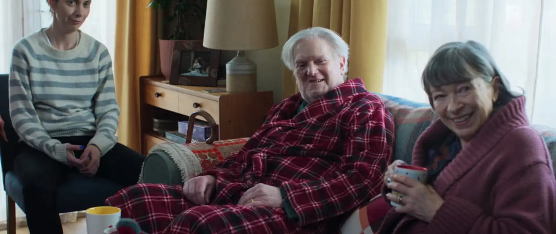 San Sebastian'da Mike Leigh Fırtınası: Tender Loving Care Üç Ödülle Döndü