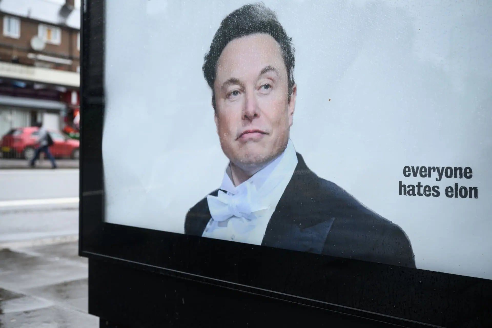 Sosyal Medya Devlerinden Musk Belgeseline Reklam Ambargosu: YouTube, Meta ve TikTok Kapıları Kapattı