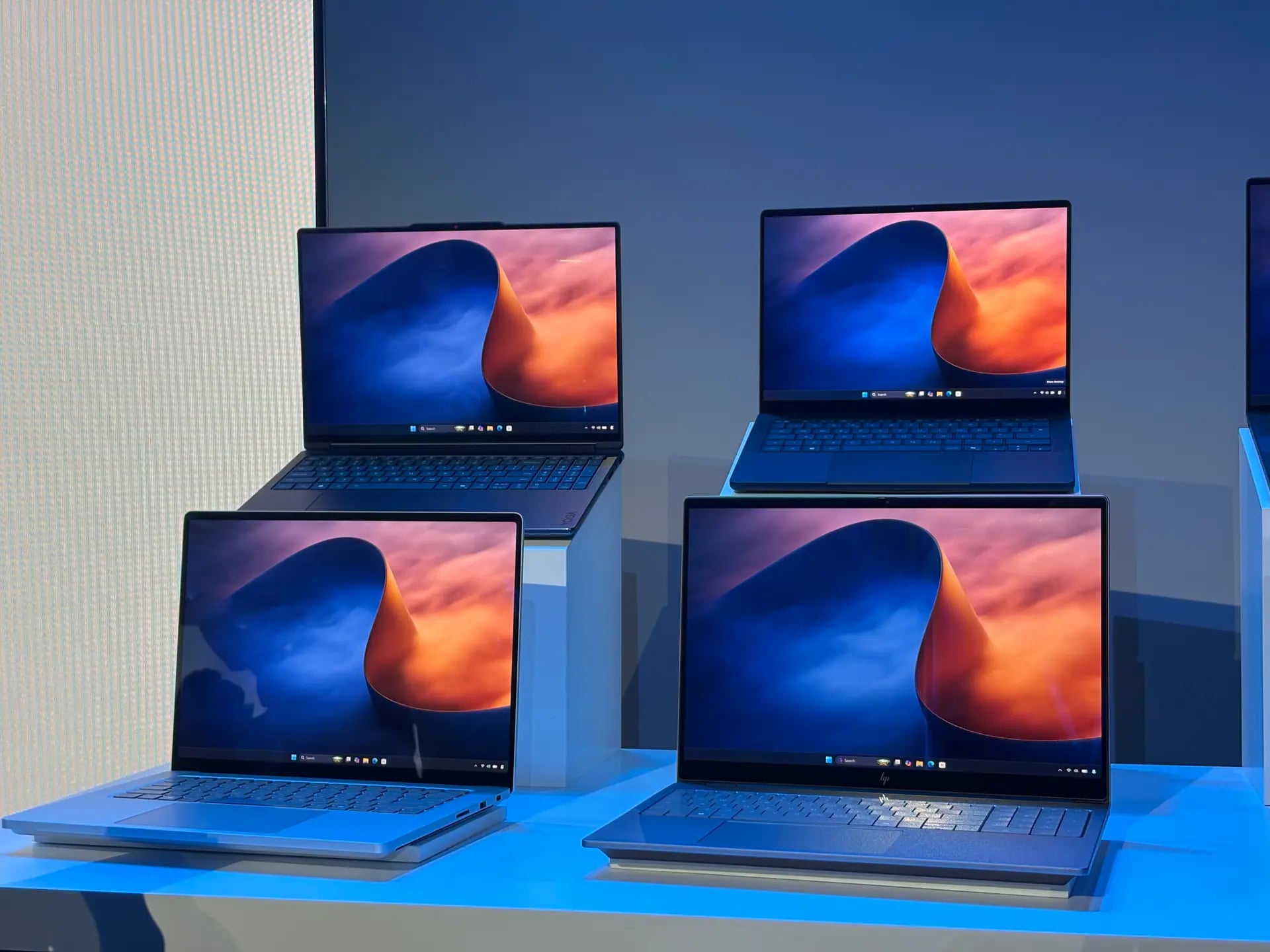 Surface Laptop Ultra Resmen Tanıtıldı: Yapay Zeka Çağı İçin Nvidia İmzalı Premium Canavar