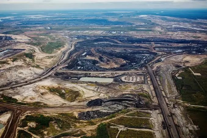 Teknoloji Devleri Calgary'de Enerji Yarışı Veriyor