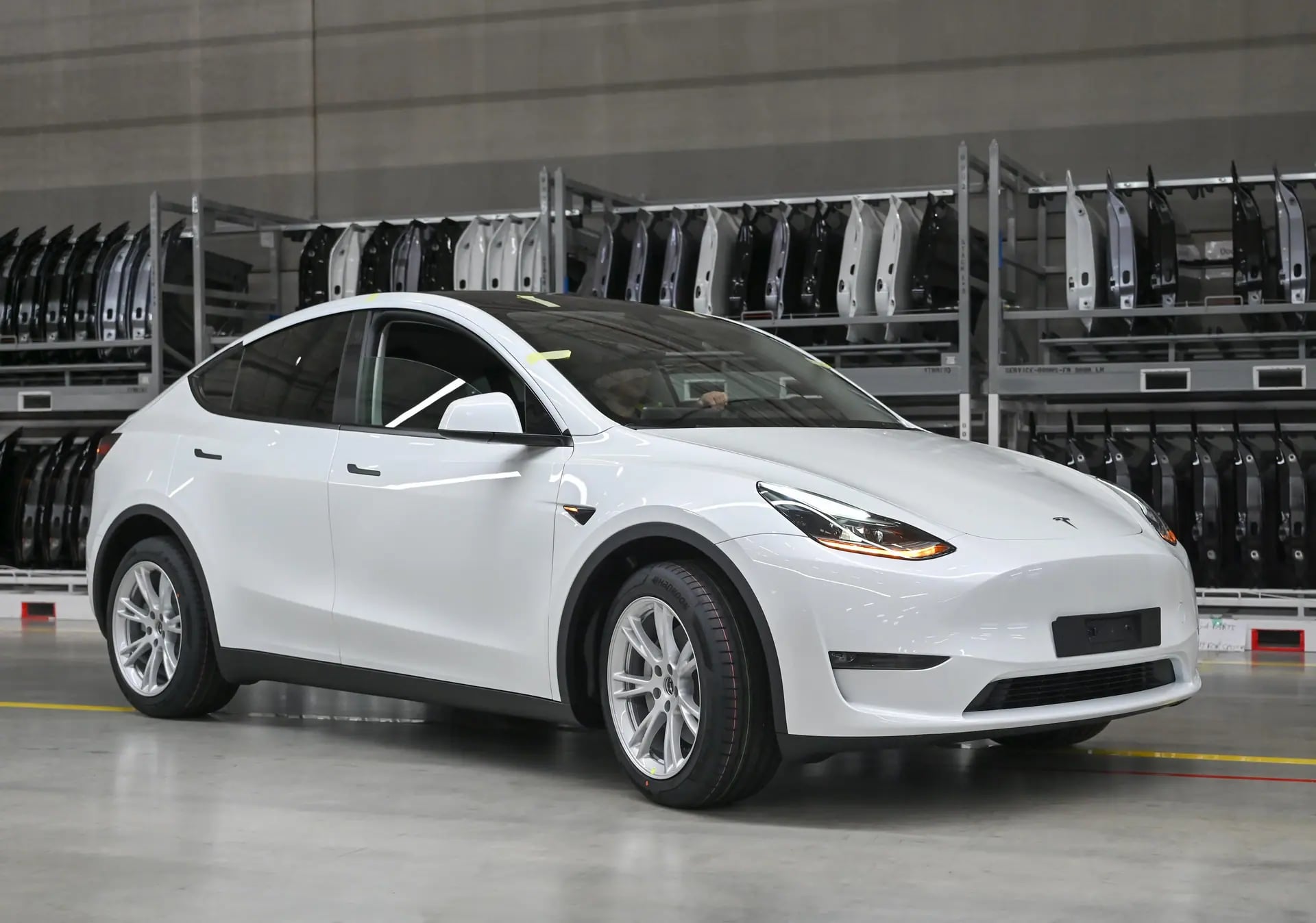 Tesla'da Kritik Güvenlik İncelemesi: 1.2 Milyon Araç Kontrol Sorunları Nedeniyle Mercek Altında