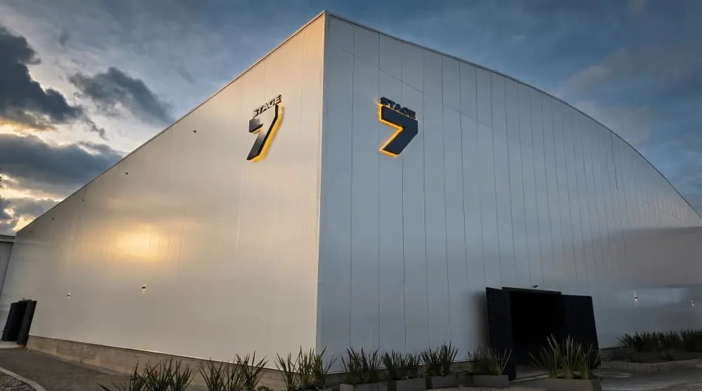 TIS Studios Bogotá'da Dev Adım Attı: Yepyeni Büyük Set Sahnesi Hizmete Açıldı