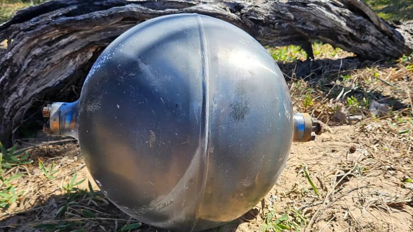 Uzaydan Sahile Yağdı: Australia'da Gizemli Metal Küreler