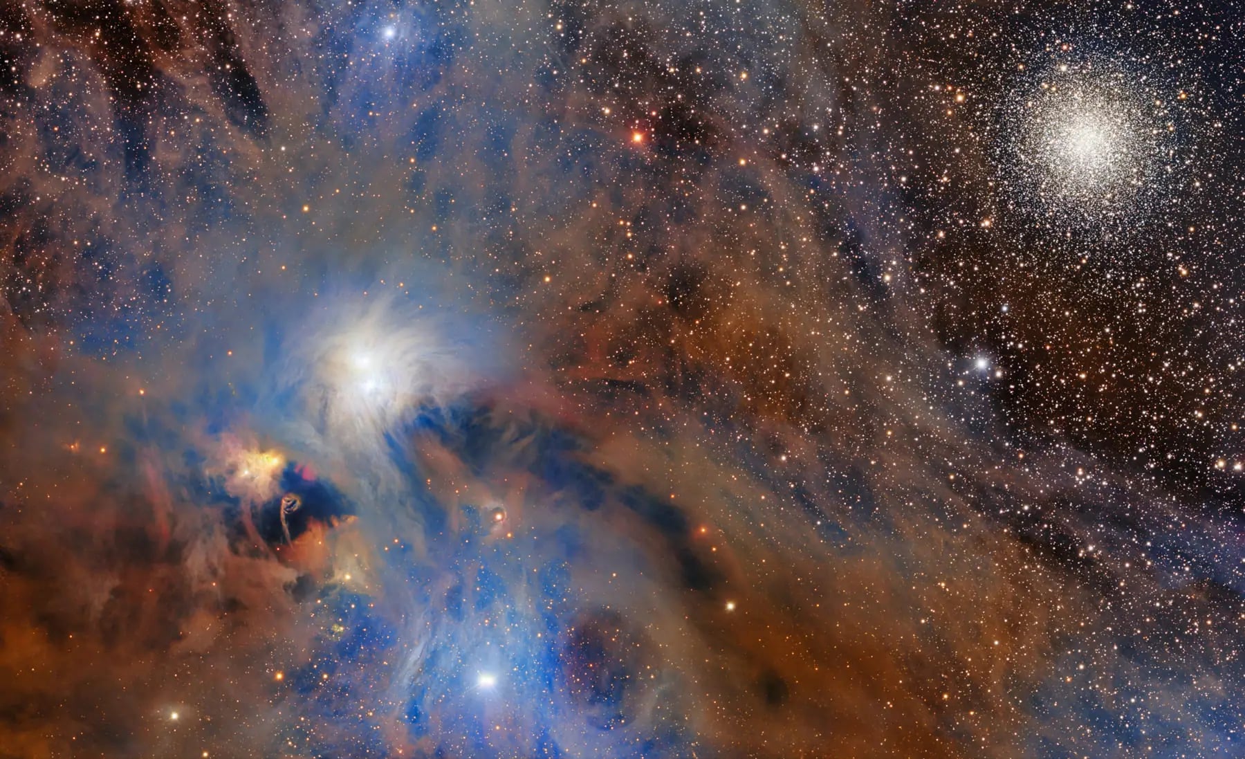 Uzayın Gizemli Mücevheri: Güneyli Tacı Nebulası ve Avize Kümesi