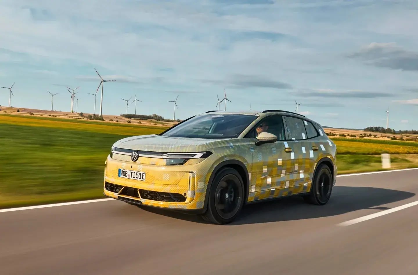Volkswagen ID.4'e Veda Ediyor: Elektrikli Tiguan 2027'de Geliyor