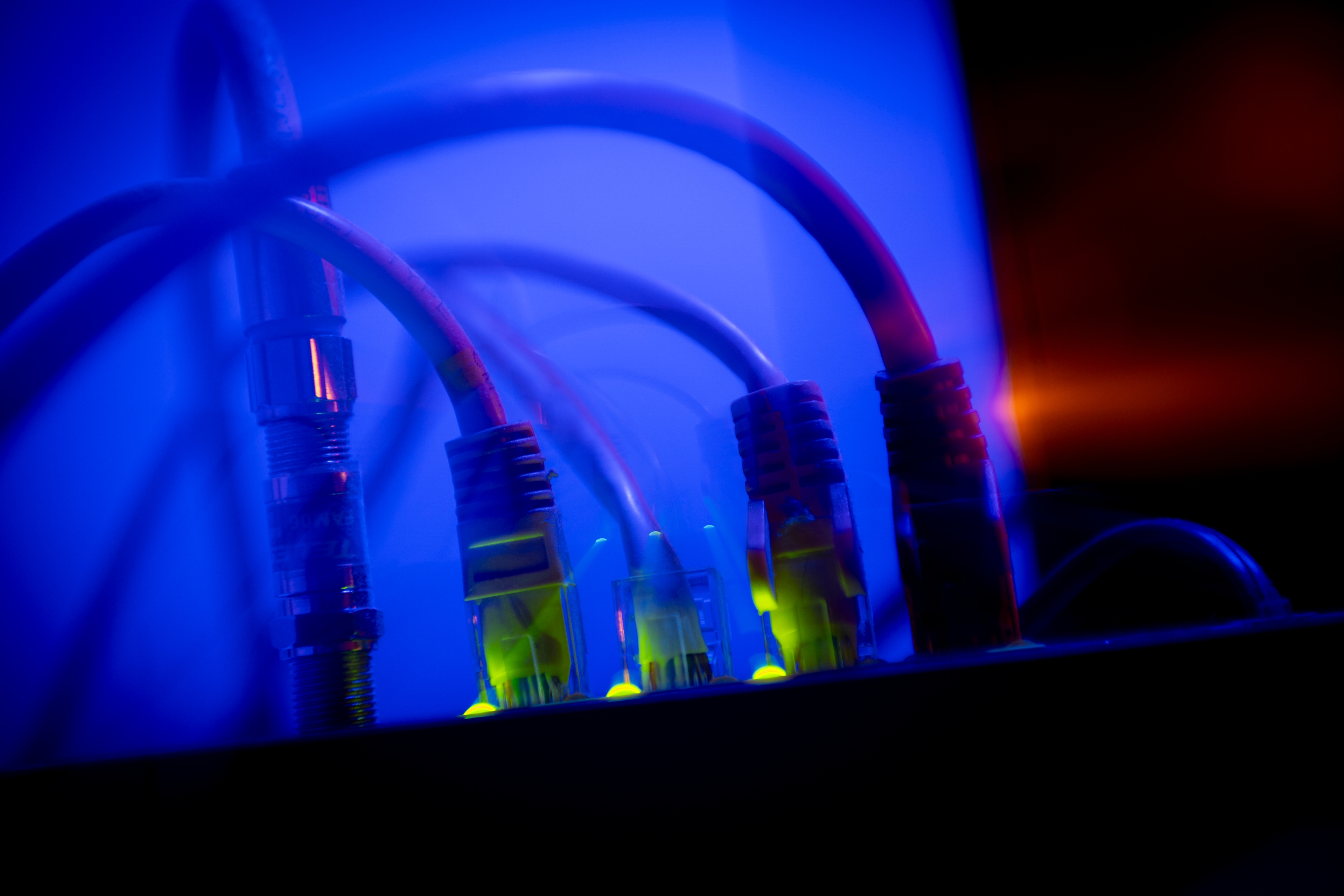 Çin Üretimi Zbtlink Router'larında Gizli Kapı Açıldı