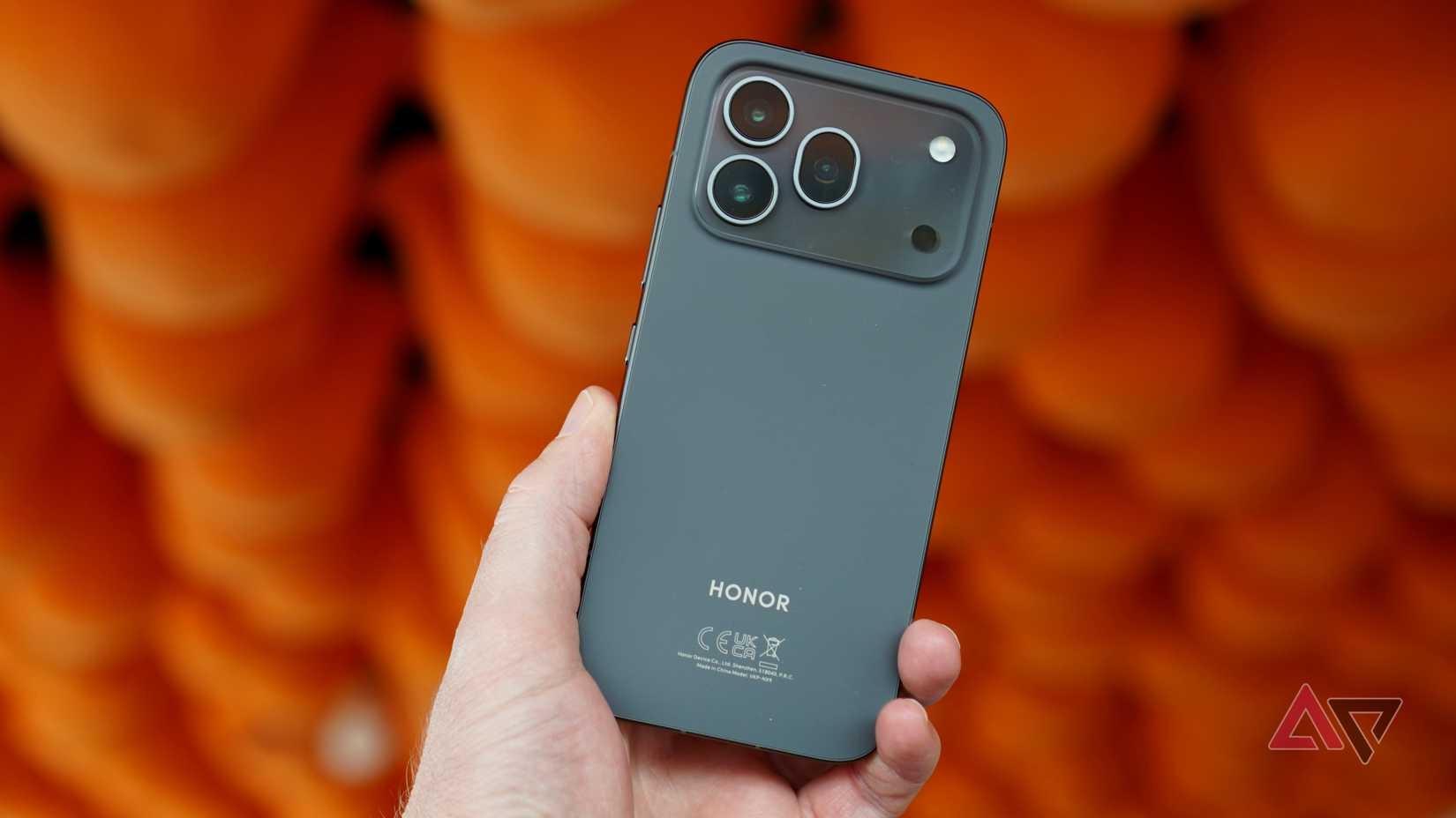 Honor 600 Pro Çin Sınırlı Edisyonu: Wang Churan Özel Bakıyor