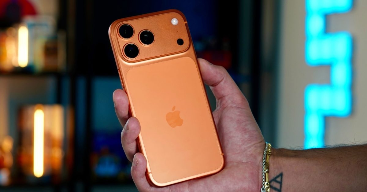 iPhone 17 Pro Bir Uçağın Kuyruğundan Düşüp Kusursuz Kaldı