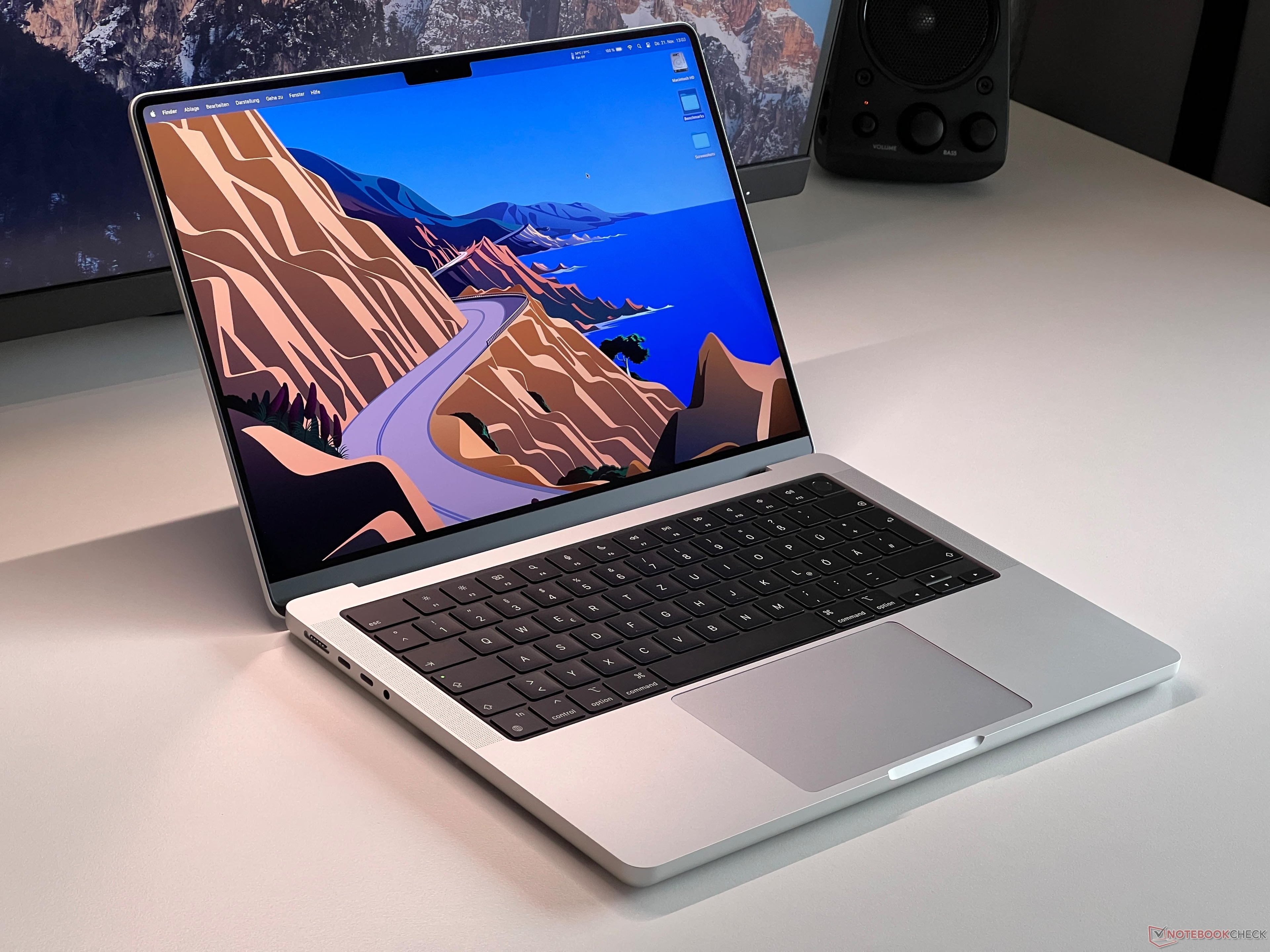 MacBook Pro 2026'da Fırsatlar Devam Ediyor: Amazon'daki İndirimler Temmuz Rekorlarını Geçti
