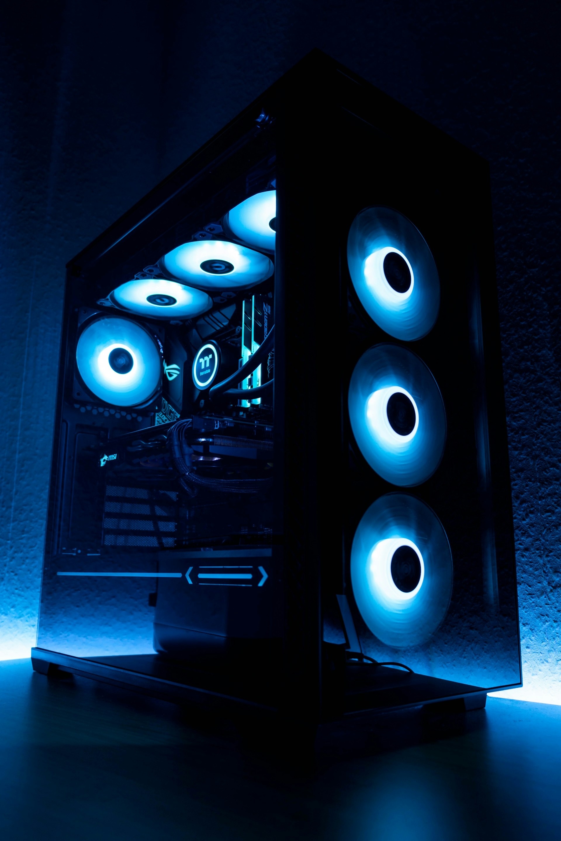 NVIDIA GeForce RTX 5090 İncelemesi: Performansın Sınırlarını Zorlayan Canavar