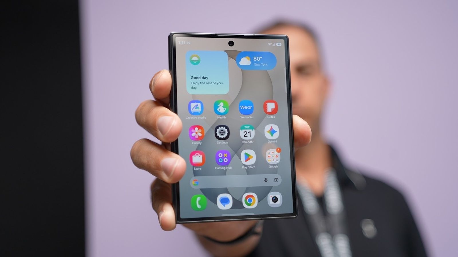 Samsung Katlanabilir Telefon Savaşı Ateşlendi: Z Fold8 ve Yeni iPhone Rekabetine Hazır