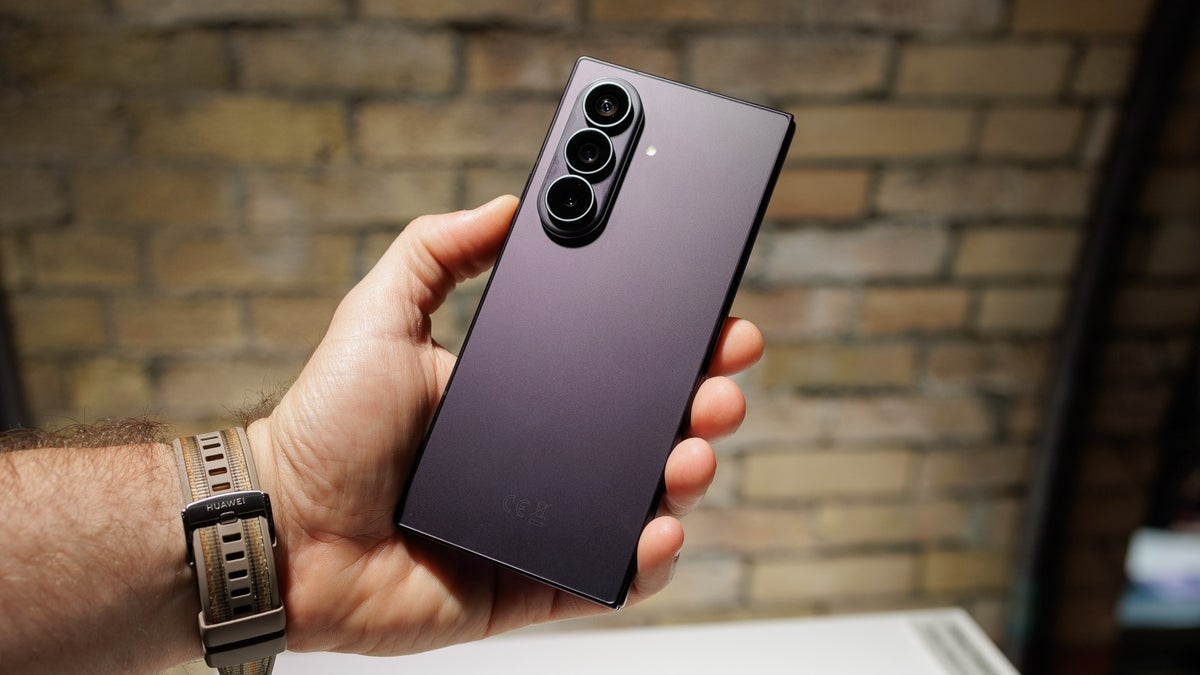 Samsung Z Fold8 ve Saatler Dönüşüm: Yeni Nesil Teknolojiler Sahada