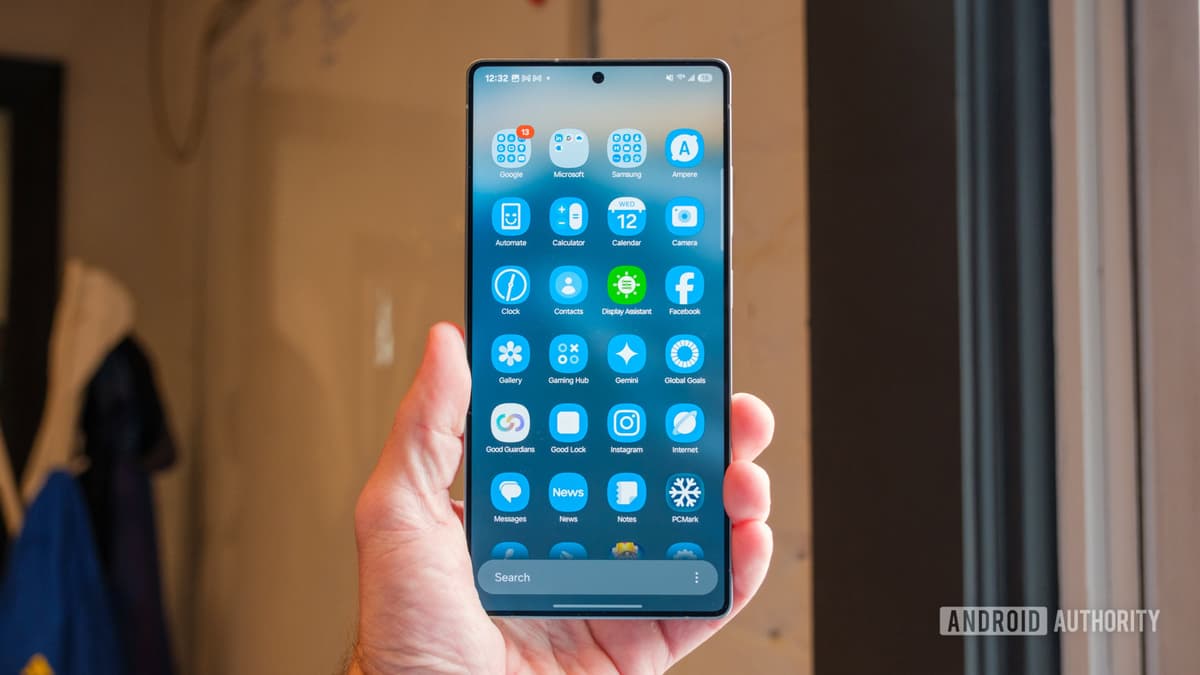 Foldables ve Akıllı Saatlerde Yeni Nesil İnovasyonlar: Samsung Galaxy Z8 Lansmanı