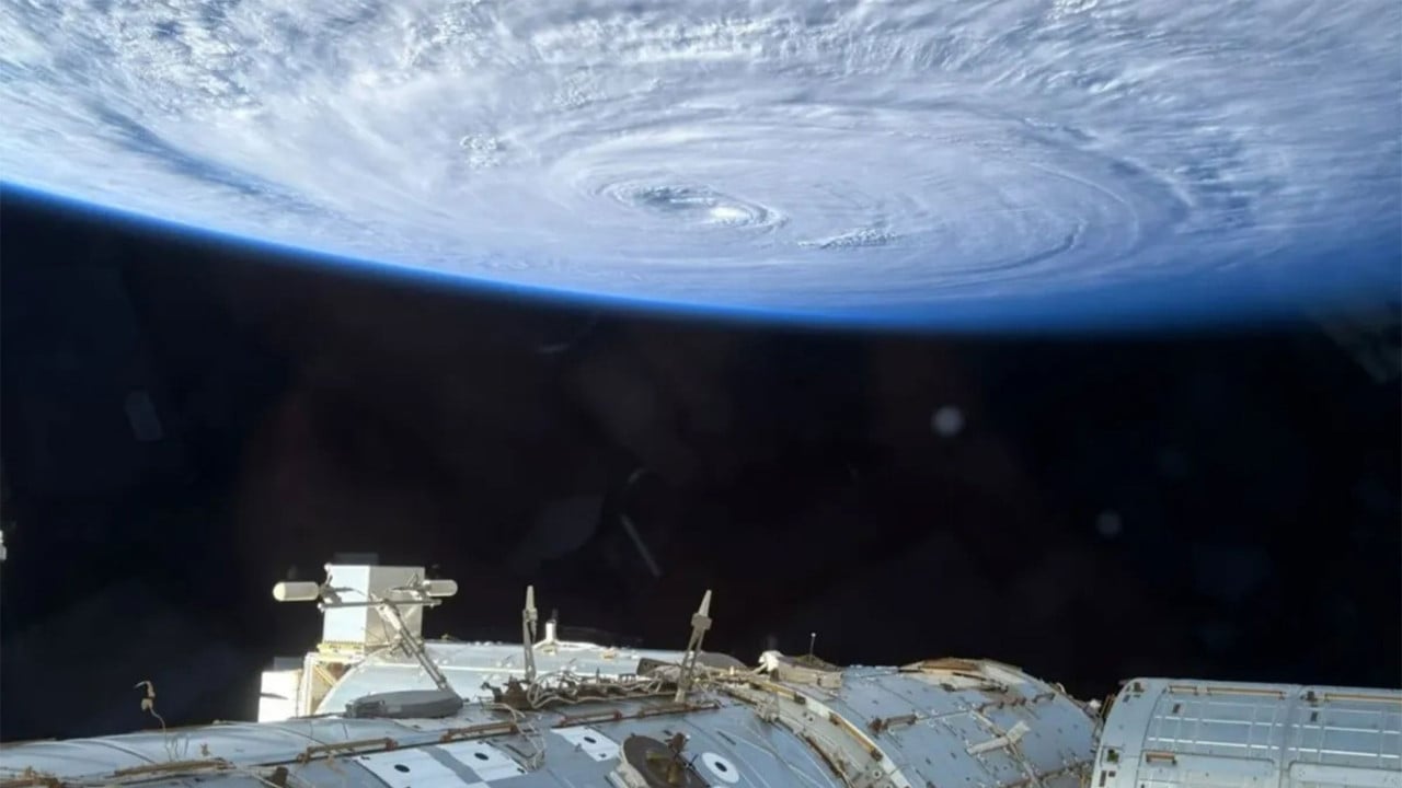 Uzaydan Gelen Şok Manzara: NASA Astronotu iPhone ile Dünya'da Korkutan Bir Kasırga Kaydetti