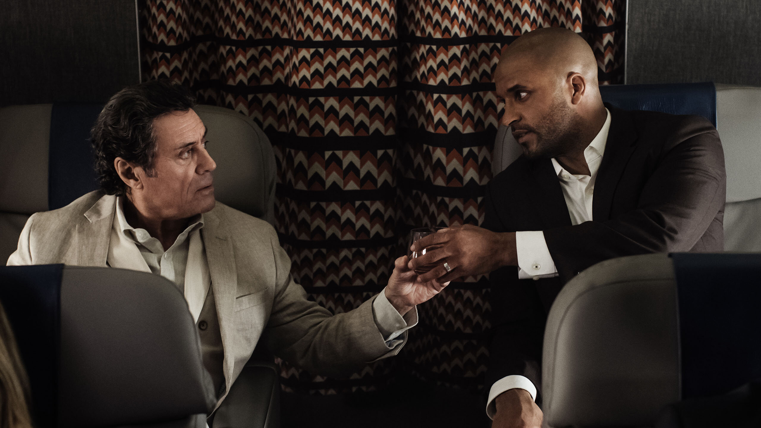 American Gods — Shadow Moon ve Mr. Wednesday