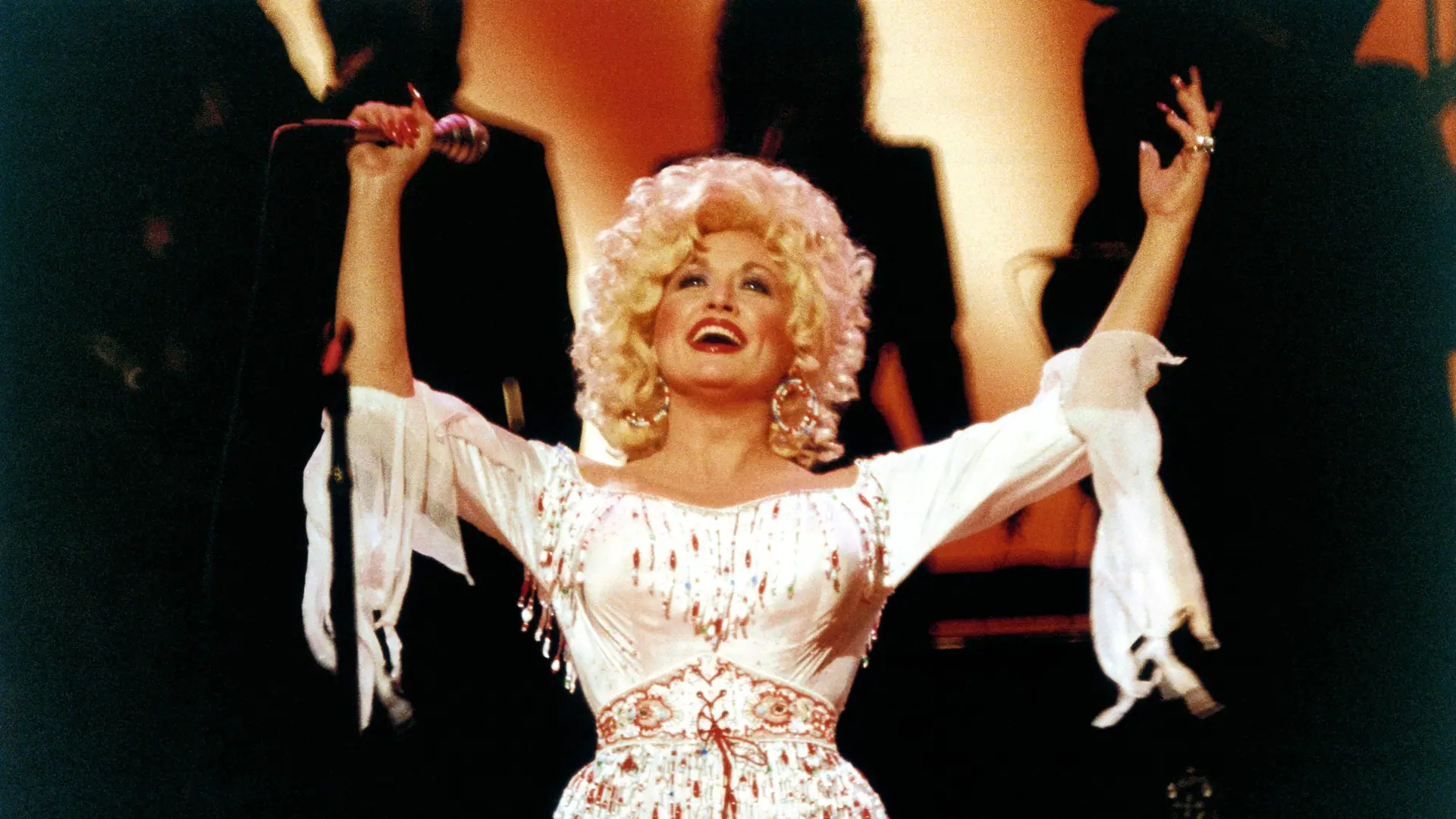Dolly Parton Retrospective AMC'de