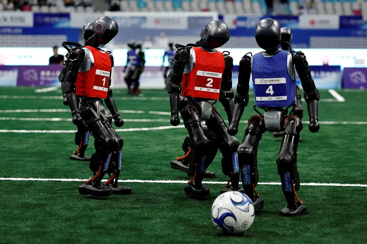 Çin'den İnanılmaz Performans: İnsansı Robotların Hız Yarışı Şampiyonluğu