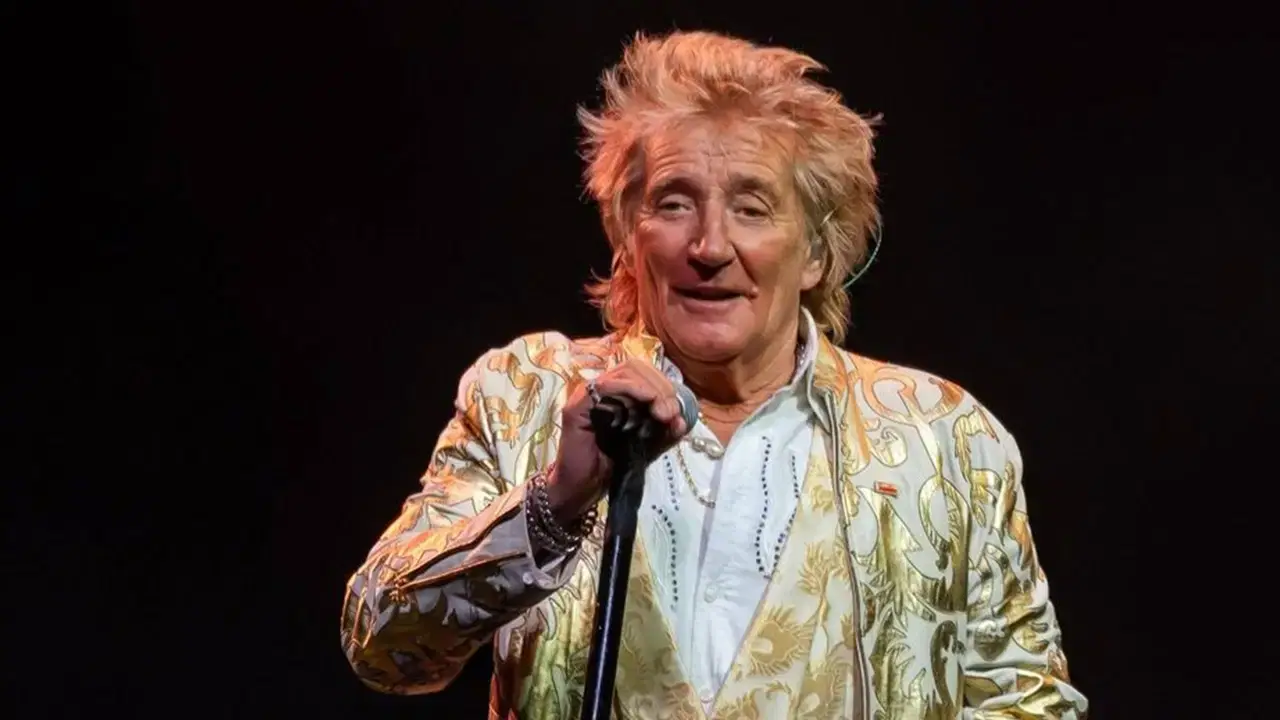 Star Sanatçı Rod Stewart'ın Koroner Stent Ameliyatı Nedeniyle Dünyaya Yayılan Turnesi İptal Edildi.